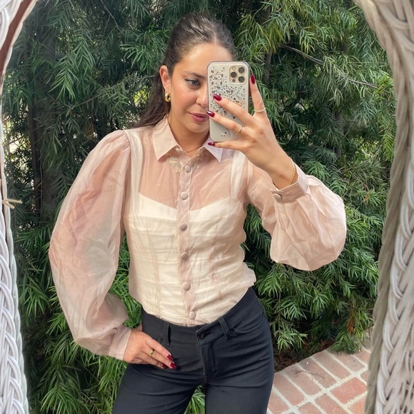 Free People Tops - Beautiful sheer cream balloon sleeve blouse sz s